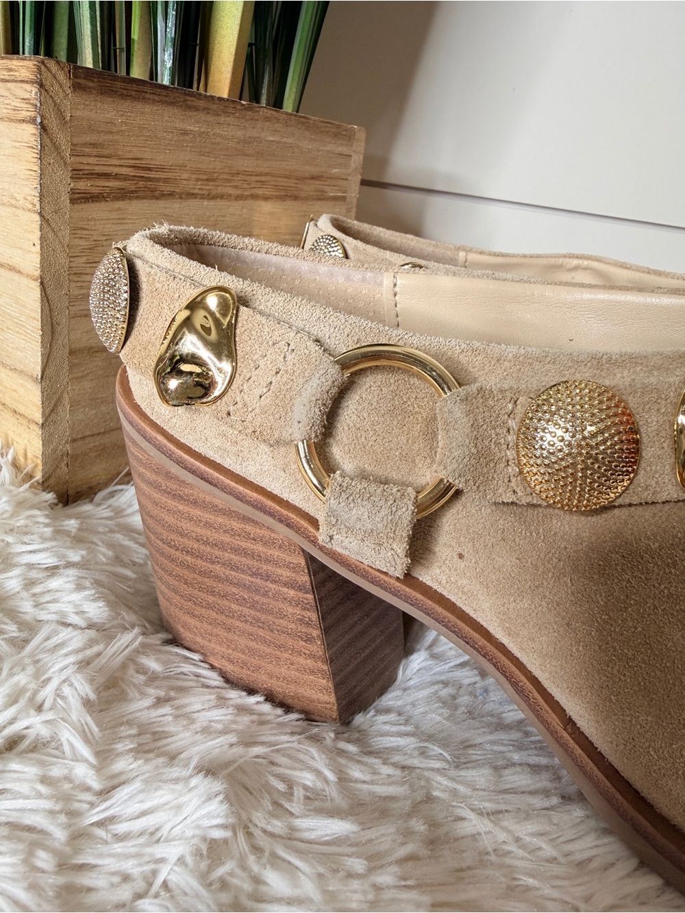 Dolce Vita Kanyon Suede Pointed Toe Western Embellished Mule Heels Tan Size 8.5 - Picture 8 of 12